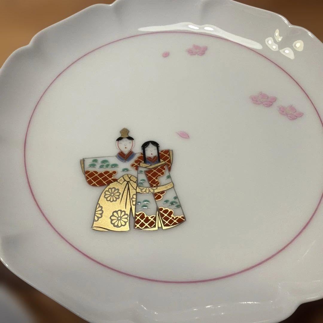 Amazon.co.jp: お雛様お皿♪深川製磁 夫婦雛 銘々皿 5枚セット 有田焼
